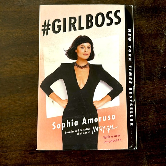 Book #Girlboss by Sophia Amoruso Nasty Gal New York Times best seller - Picture 1 of 3
